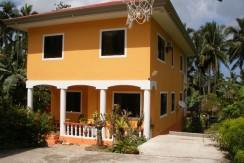 valencia house for sale with income property