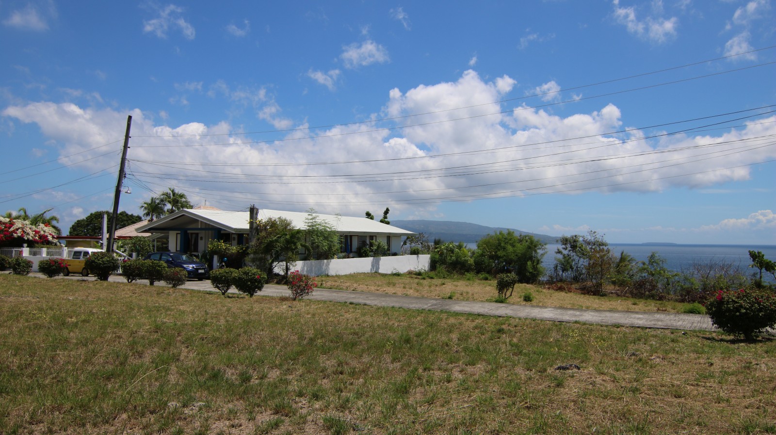 Dumaguete City House and Lot For Sale Overlooking