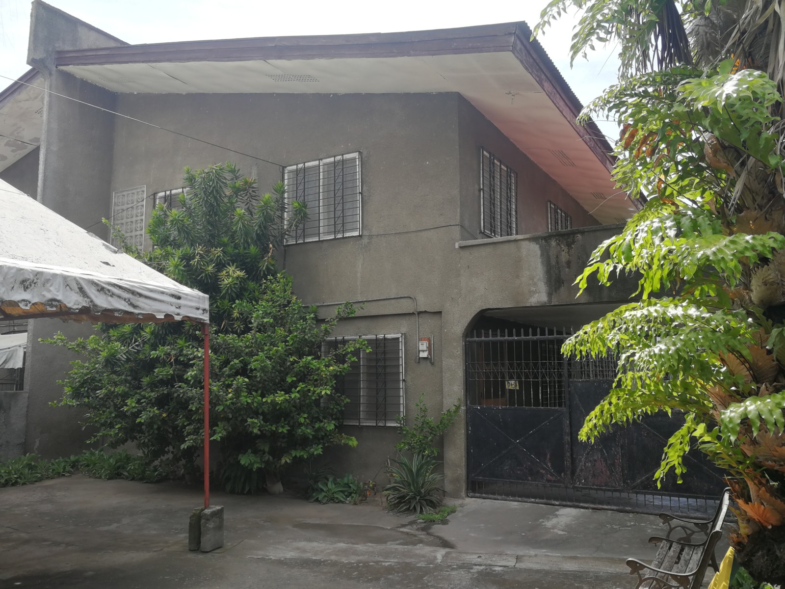 Duplex Apartment For Rent near Robinson Place Dumaguete