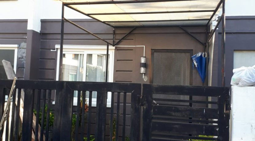 6551ad44-2cbf-4bfd-a86b-7e8557de3878