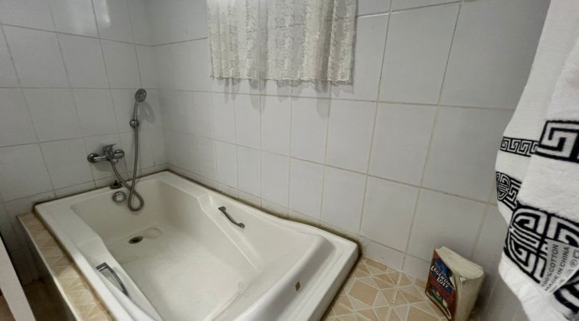 WhatsApp Image 2025-12-16 at 1.22.01 PM (1)