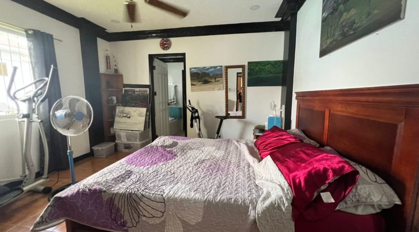 WhatsApp Image 2025-12-16 at 1.22.02 PM (1)