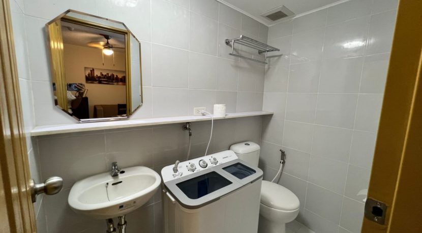 WhatsApp Image 2026-01-06 at 10.26.56 AM (1)